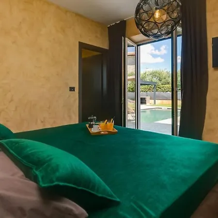 Maslina By Pensjonat 4*