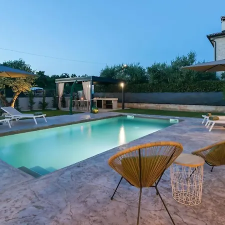 Maslina By Affittacamere Nova Vas (Porec)